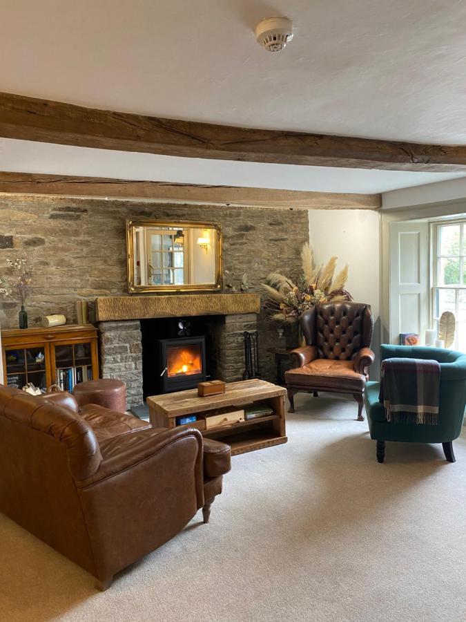 Three Cocks Hotel Brecon Extérieur photo